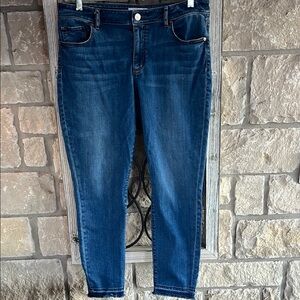 Ann Taylor Curvy Skinny Jeans